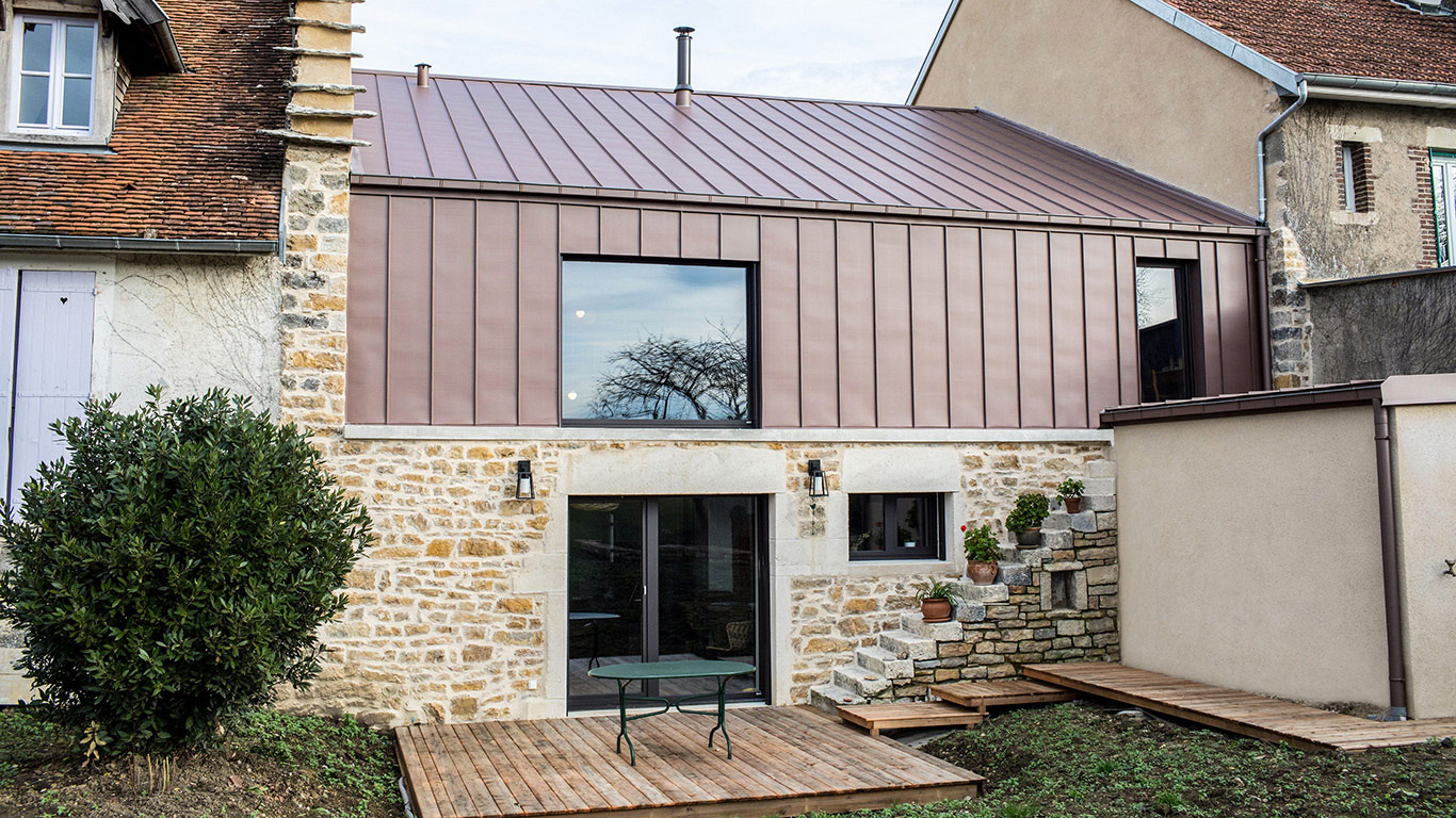 Rénovation et surélévation d’une maison vigneronne